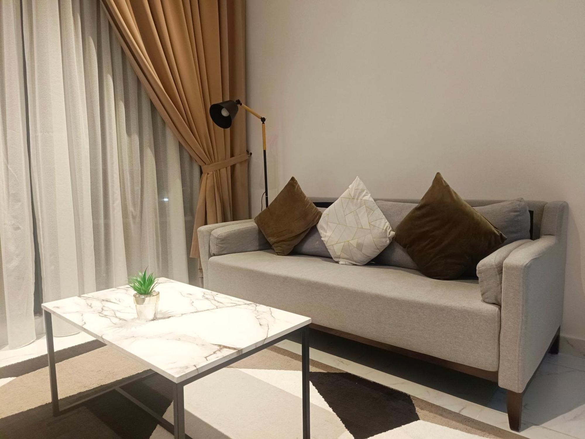 One Bedroom Troika Kota Bharu By Aghome, Modern Design Eksteriør billede