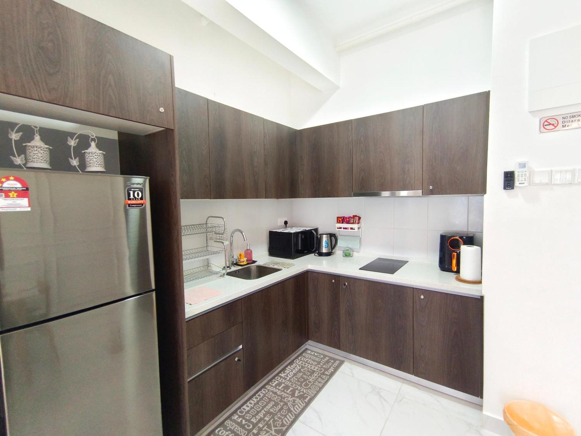 One Bedroom Troika Kota Bharu By Aghome, Modern Design Eksteriør billede