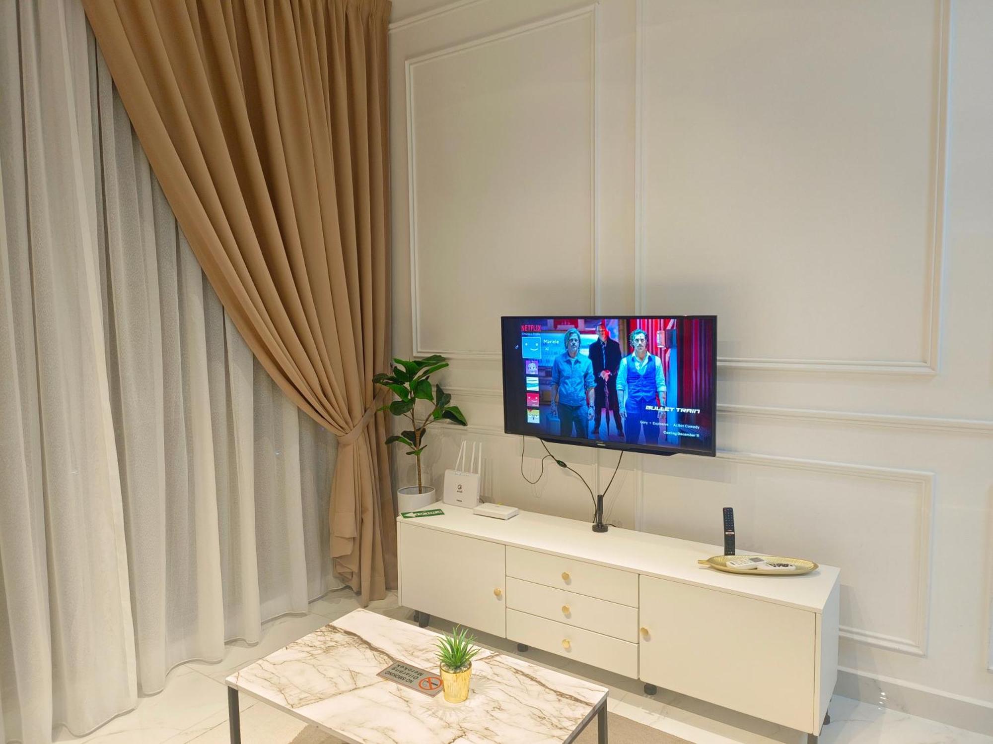 One Bedroom Troika Kota Bharu By Aghome, Modern Design Eksteriør billede