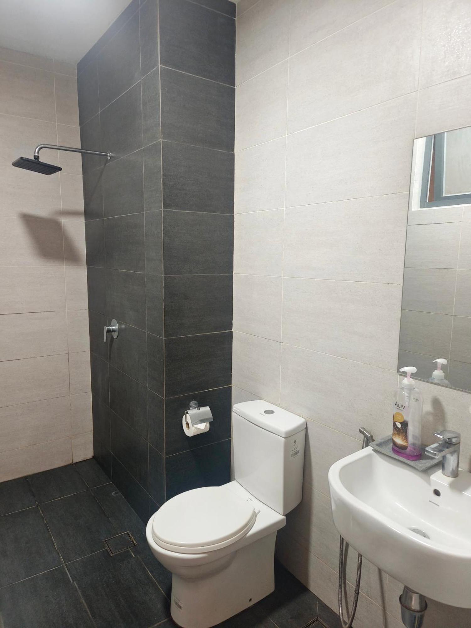 One Bedroom Troika Kota Bharu By Aghome, Modern Design Eksteriør billede